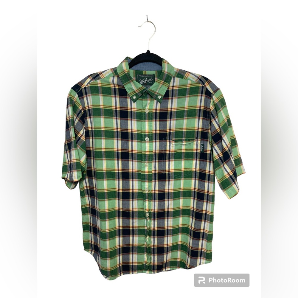 Woolrich green plaid short sleeve button down shirt. Medium